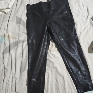 PIXIE PANTS. Torrid Size 1
